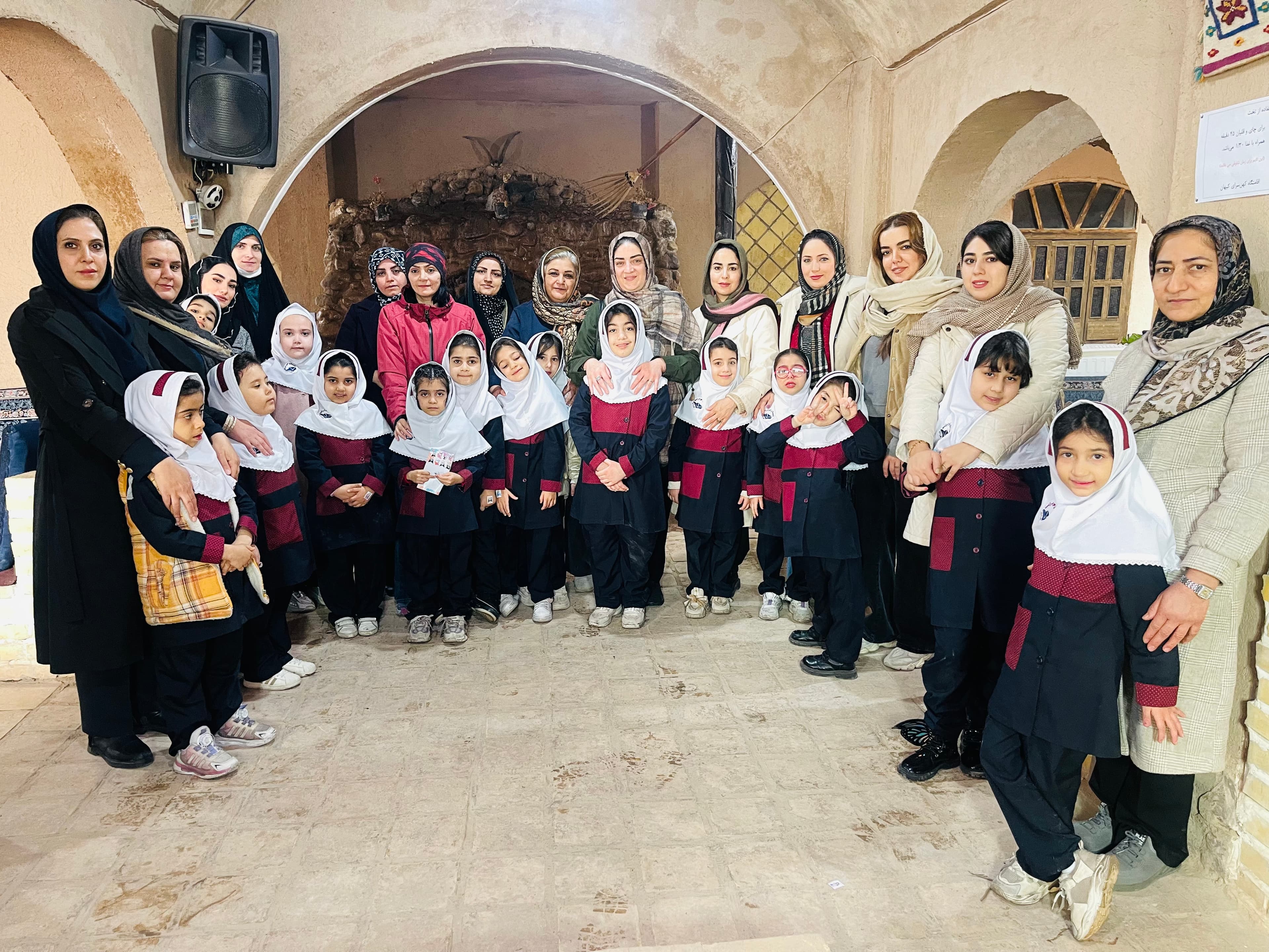 بازدید از کهن سرای کیهان